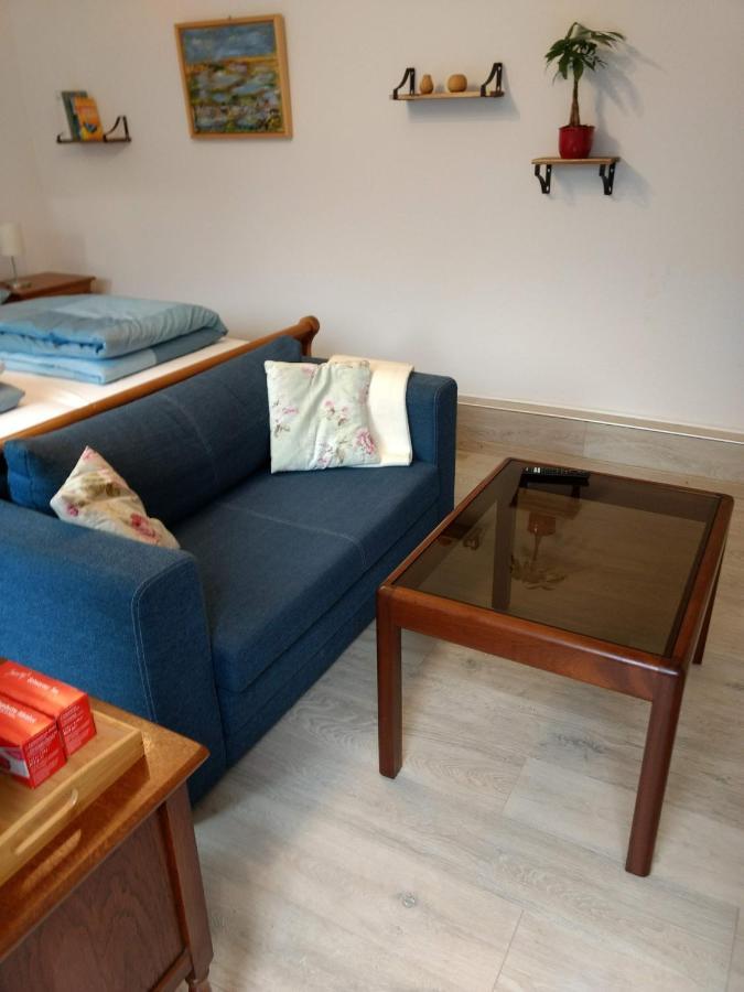 Ruhige, Gemuetliche 1-Zimmer Gartenwohnung Fuer 2 Erwachsene ลูเบค ภายนอก รูปภาพ