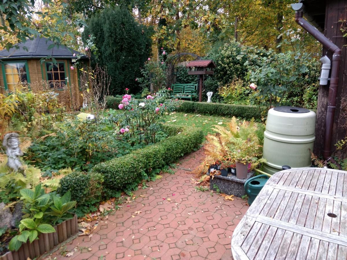 Ruhige, Gemuetliche 1-Zimmer Gartenwohnung Fuer 2 Erwachsene ลูเบค ภายนอก รูปภาพ