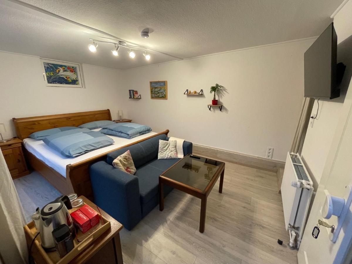 Ruhige, Gemuetliche 1-Zimmer Gartenwohnung Fuer 2 Erwachsene ลูเบค ภายนอก รูปภาพ